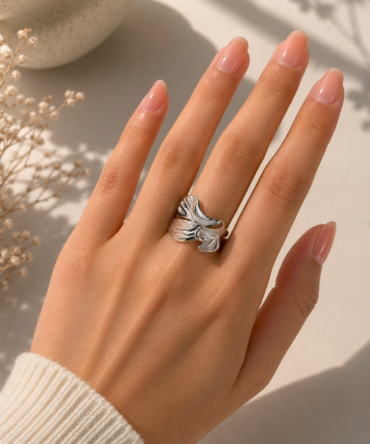 Abstract Petal Ring