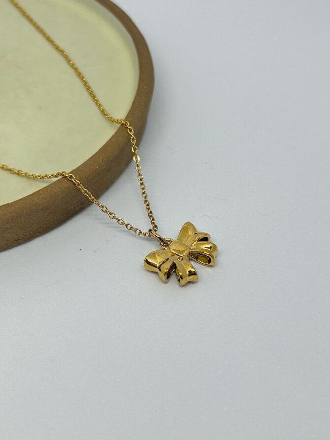 Little Bow Necklace