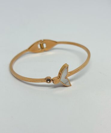 Fish Tail Stone Rose Gold Bangle