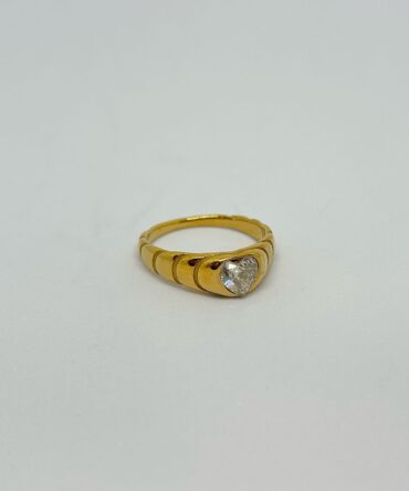 Cupid Stone Golden Ring