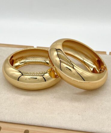 Round Chunky Bangles