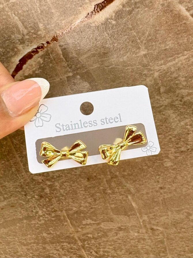 Pocket Bow Earrings