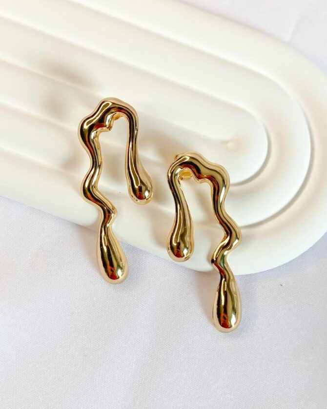 Melting Robe earrings
