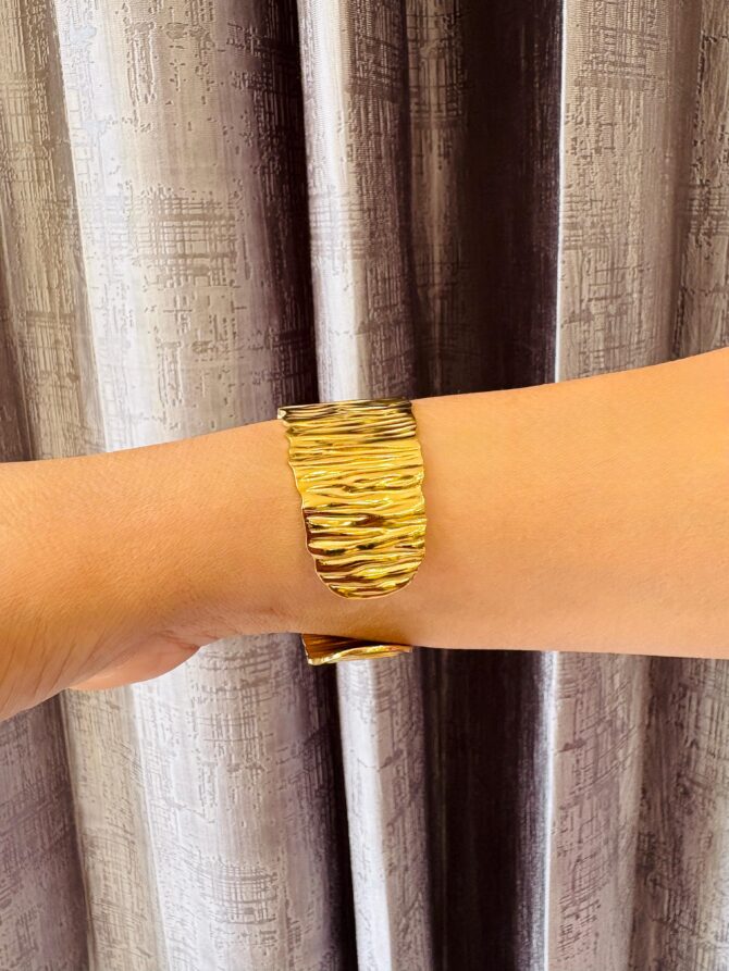 Trunk Chunky Bangle - Image 2