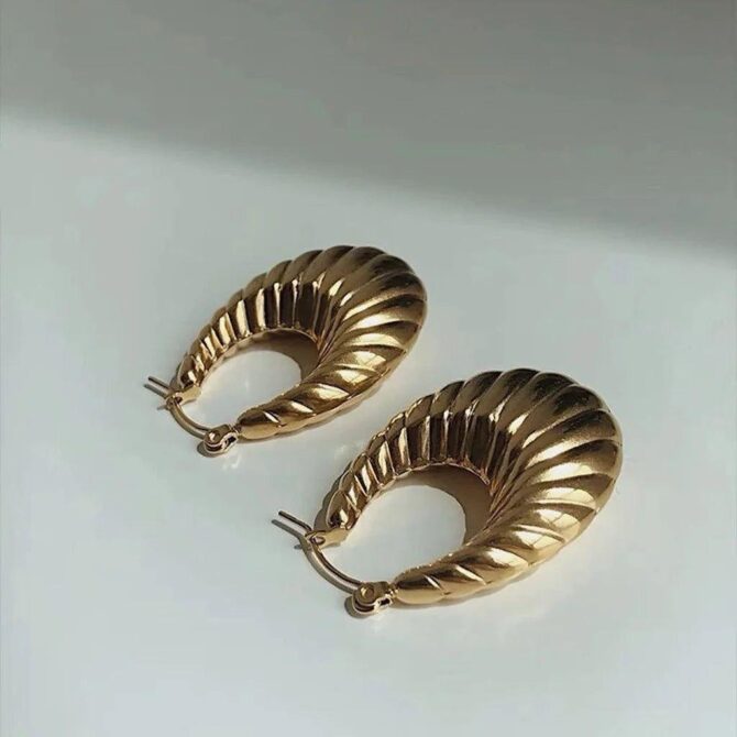 Round pyramid Earrings
