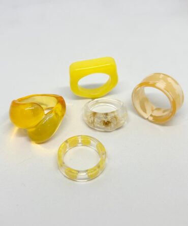 Sunshine Acrylic Rings combo (5 Pieces)