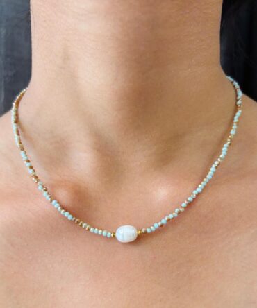 Vintage Pearl Beaded Necklace