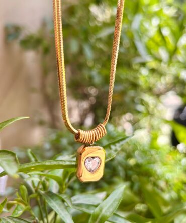 My Love Long-neck Necklace