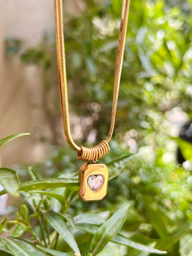 My Love Long-neck Necklace