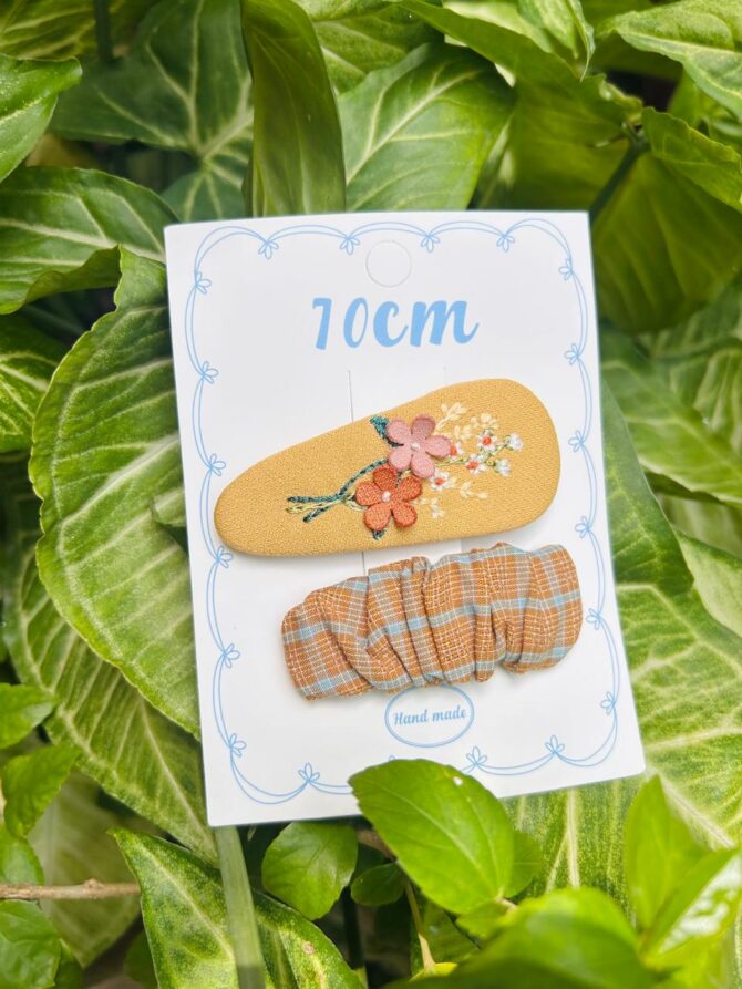 Dusky | Embroidery Handmade Hair Clips (Set of 2)